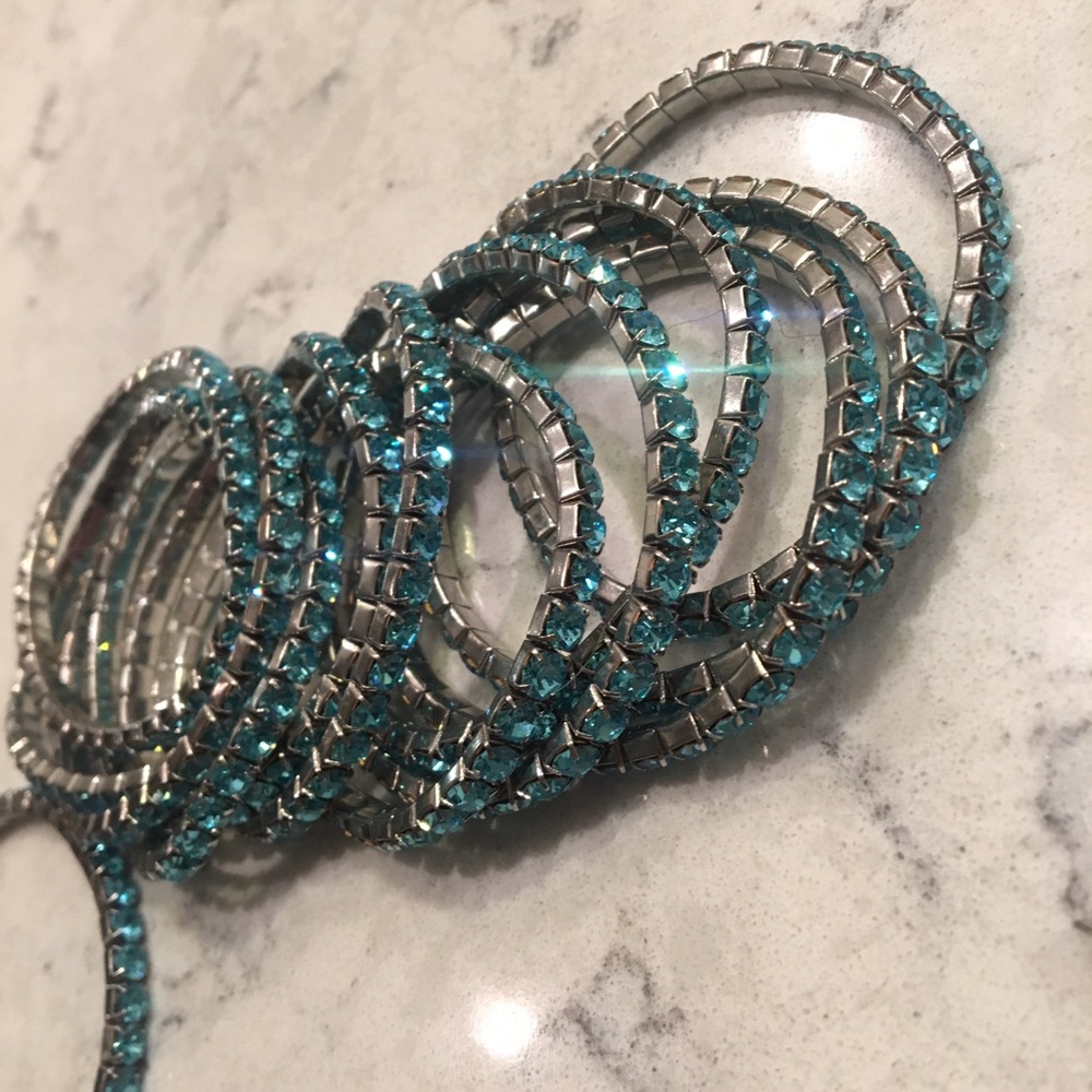 Set of blue diamond bracelets